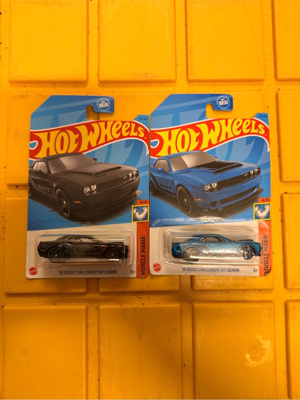 Hot Wheels 2-Pack '18 Dodge Challenger SRT Demon Toy Cars - Black & Blue